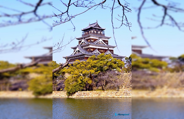 19 Hiroshima Castle